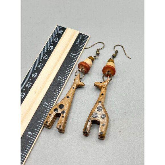 Vintage Giraffe Earrings Carved Hand Painted Wood Dangles Animal Ethnic Jewelry - Picture 6 of 8